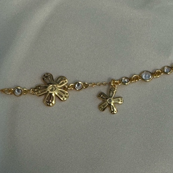 NWT New Kate Spade Fleurette Flower Floral Gold Bracelet - Picture 7 of 8